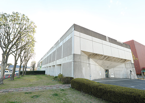 高萩市立図書館